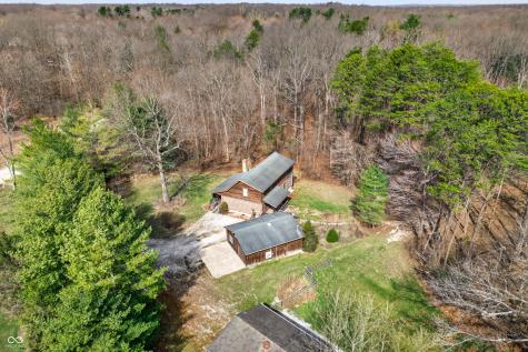 187 Cabin Creek Lane Morgantown IN 46160
