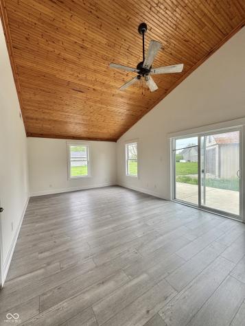 112 Lincoln Hills Coatesville IN 46121