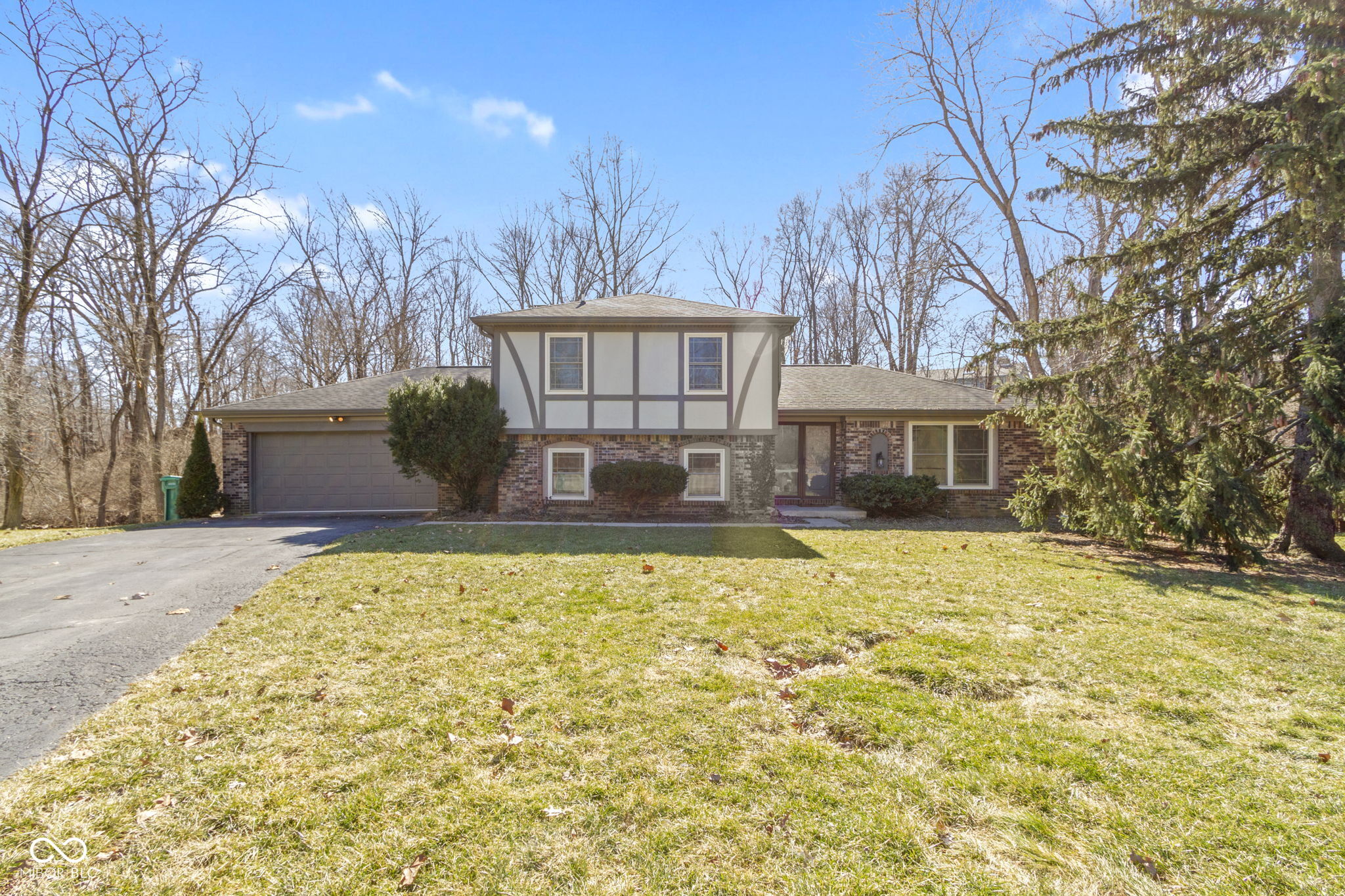 8831 Lincolncreek Circle Indianapolis IN 46234
