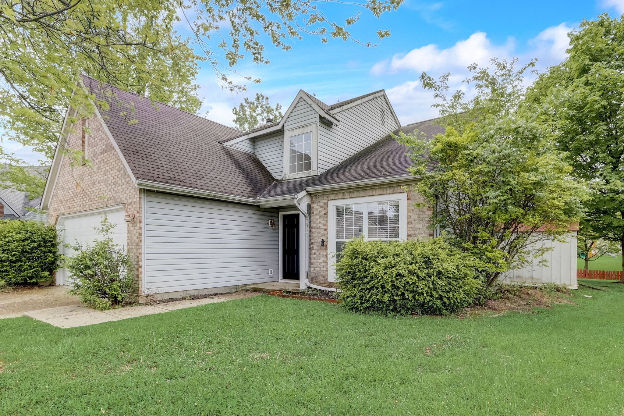 294 Windward Circle Avon IN 46123