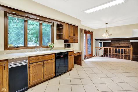 5239 Flintstone Drive Indianapolis IN 46237