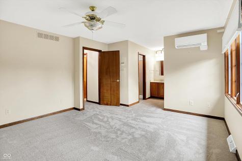 5239 Flintstone Drive Indianapolis IN 46237
