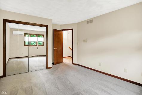 5239 Flintstone Drive Indianapolis IN 46237