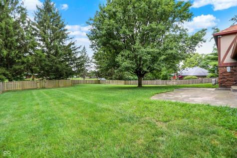 5239 Flintstone Drive Indianapolis IN 46237