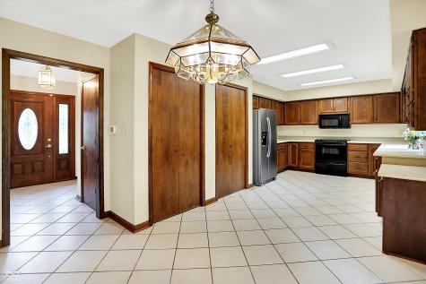 5239 Flintstone Drive Indianapolis IN 46237