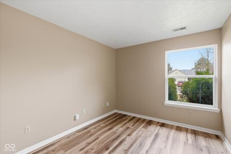 6811 Wild Cherry Drive Fishers IN 46038