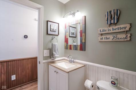 12222 Sycamore Drive Indianapolis IN 46236