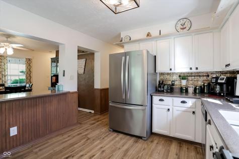 12222 Sycamore Drive Indianapolis IN 46236