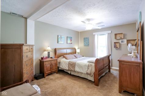 12222 Sycamore Drive Indianapolis IN 46236