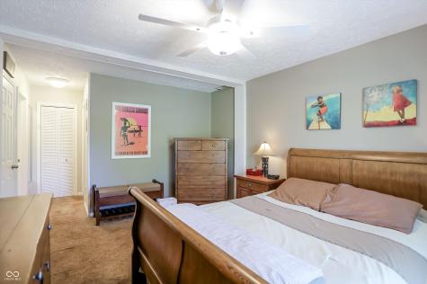 12222 Sycamore Drive Indianapolis IN 46236