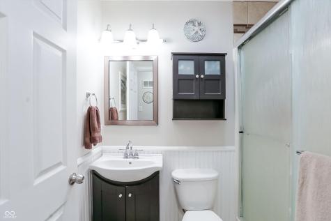 12222 Sycamore Drive Indianapolis IN 46236