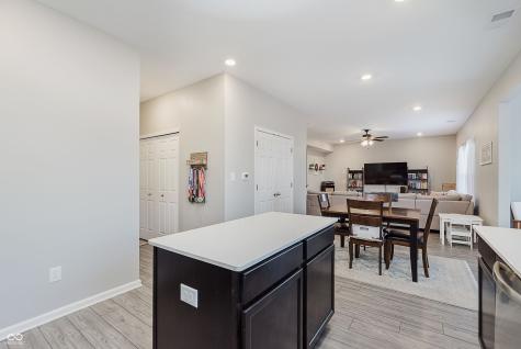 5809 Terracotta Trace Mccordsville IN 46055