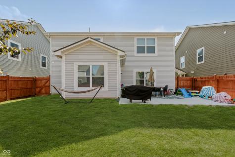5809 Terracotta Trace Mccordsville IN 46055