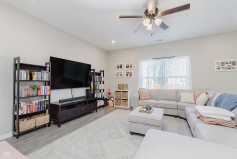 5809 Terracotta Trace Mccordsville IN 46055