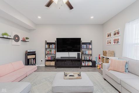 5809 Terracotta Trace Mccordsville IN 46055
