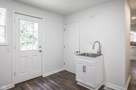 5108 Sunny Meade Lane Indianapolis IN 46208