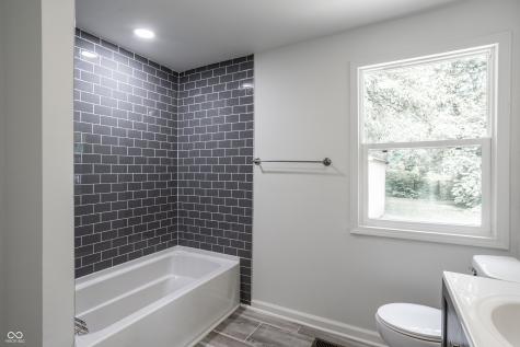 5108 Sunny Meade Lane Indianapolis IN 46208