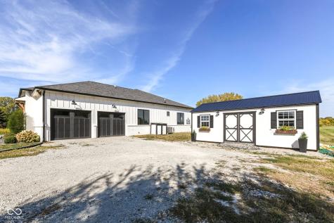 9271 N 400 E Greenfield IN 46140