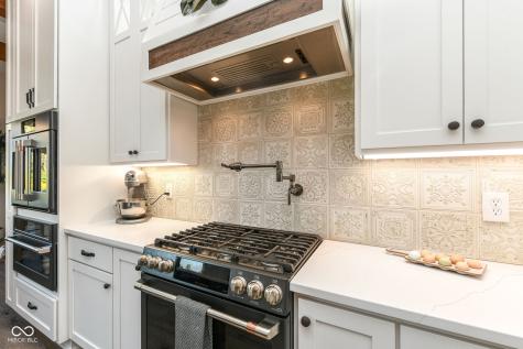 9271 N 400 E Greenfield IN 46140