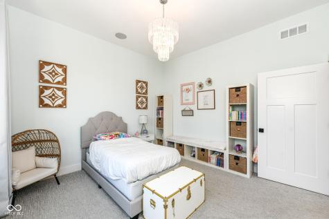 9271 N 400 E Greenfield IN 46140