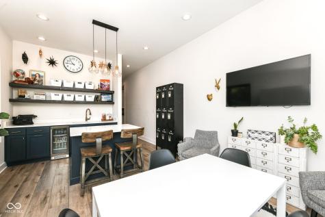 9271 N 400 E Greenfield IN 46140