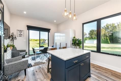 9271 N 400 E Greenfield IN 46140