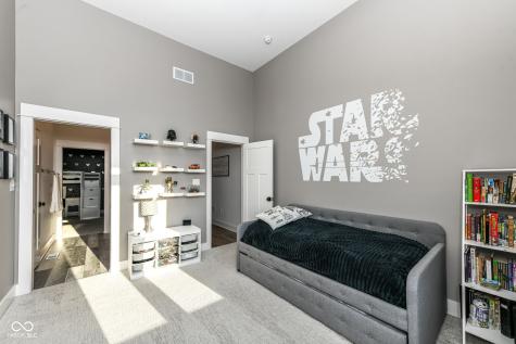 9271 N 400 E Greenfield IN 46140