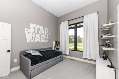 9271 N 400 E Greenfield IN 46140