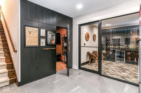 9271 N 400 E Greenfield IN 46140