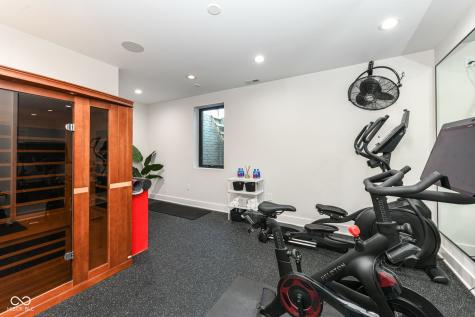 9271 N 400 E Greenfield IN 46140