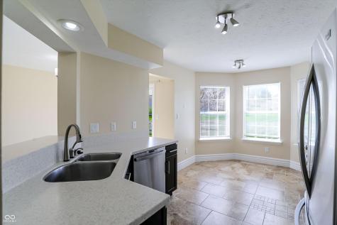 9240 Crossing Drive Fishers IN 46037