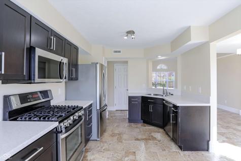 9240 Crossing Drive Fishers IN 46037