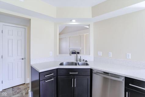 9240 Crossing Drive Fishers IN 46037