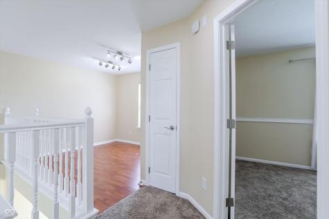 9240 Crossing Drive Fishers IN 46037
