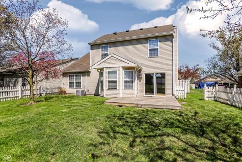 9240 Crossing Drive Fishers IN 46037