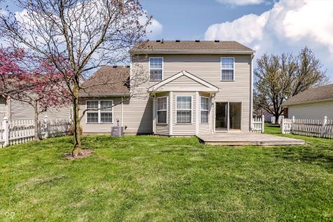 9240 Crossing Drive Fishers IN 46037