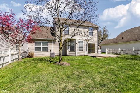 9240 Crossing Drive Fishers IN 46037