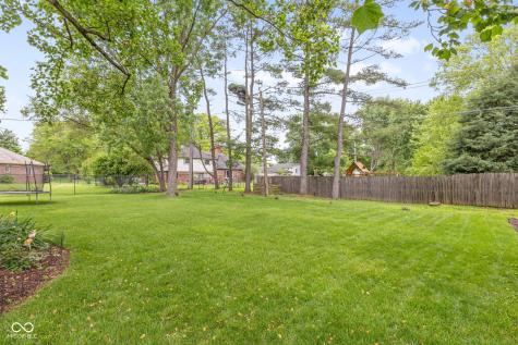 6542 Grosvenor Place Indianapolis IN 46220