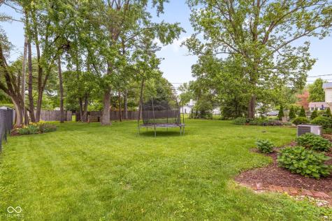 6542 Grosvenor Place Indianapolis IN 46220