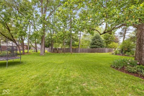6542 Grosvenor Place Indianapolis IN 46220