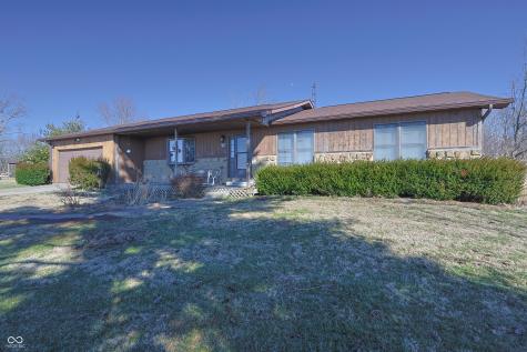 5211 S 450 E Columbus IN 47203