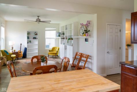 2263 Shadow Bend Drive Columbus IN 47201