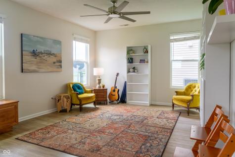 2263 Shadow Bend Drive Columbus IN 47201