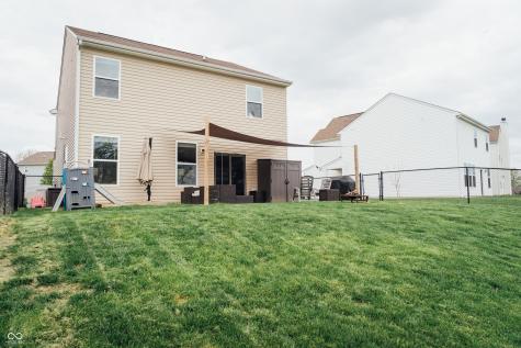 2263 Shadow Bend Drive Columbus IN 47201