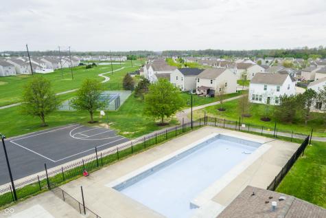 2263 Shadow Bend Drive Columbus IN 47201