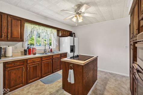 8526 Wabash Avenue Terre Haute IN 47803
