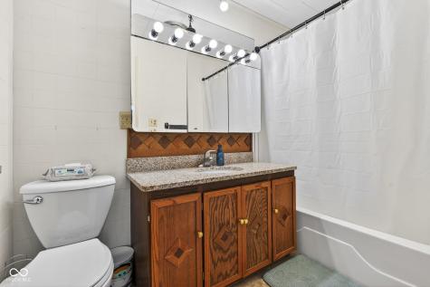 8526 Wabash Avenue Terre Haute IN 47803