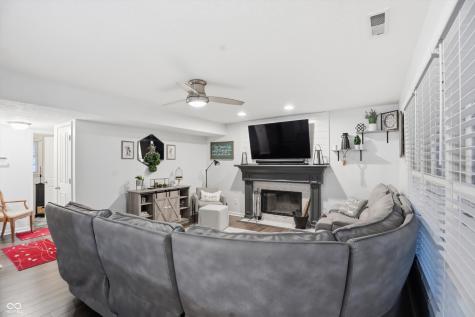230 Wyndotte Drive Carmel IN 46032