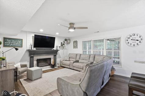 230 Wyndotte Drive Carmel IN 46032