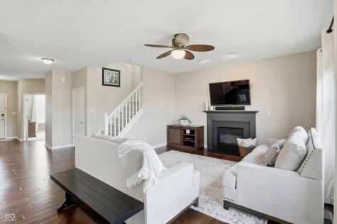 5880 Daw Street Noblesville IN 46062